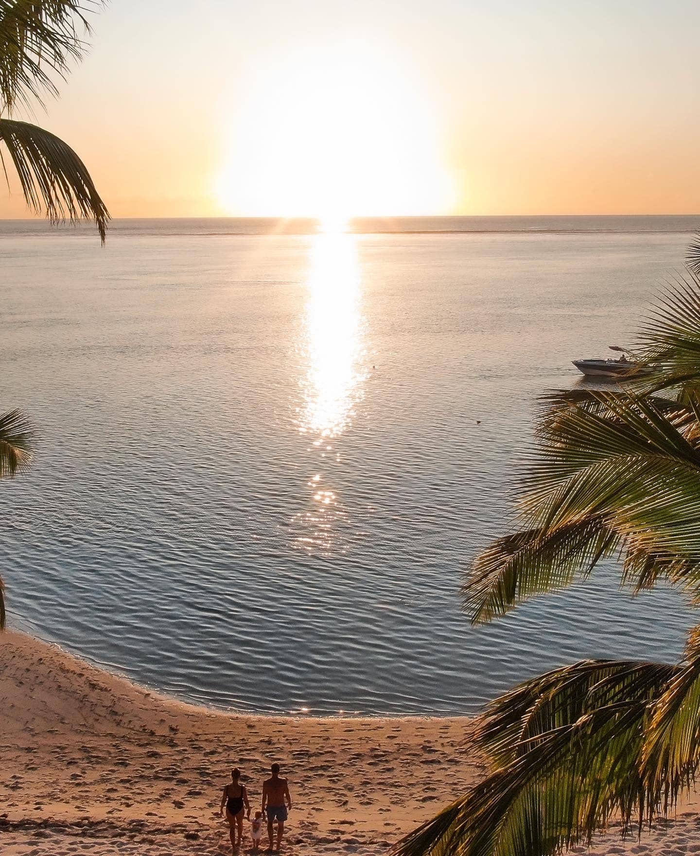 1E04CA11-5427-4A2F-9D23-113CF0D0F1BD